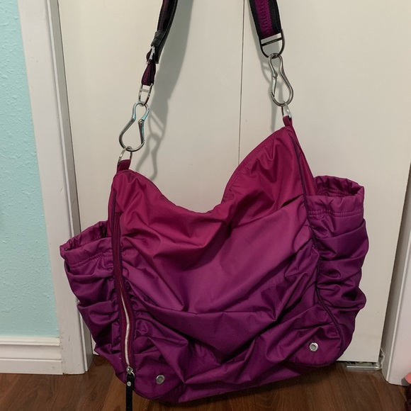 SOLD💞Lululemon yoga bag💞 - Picture 3 of 10